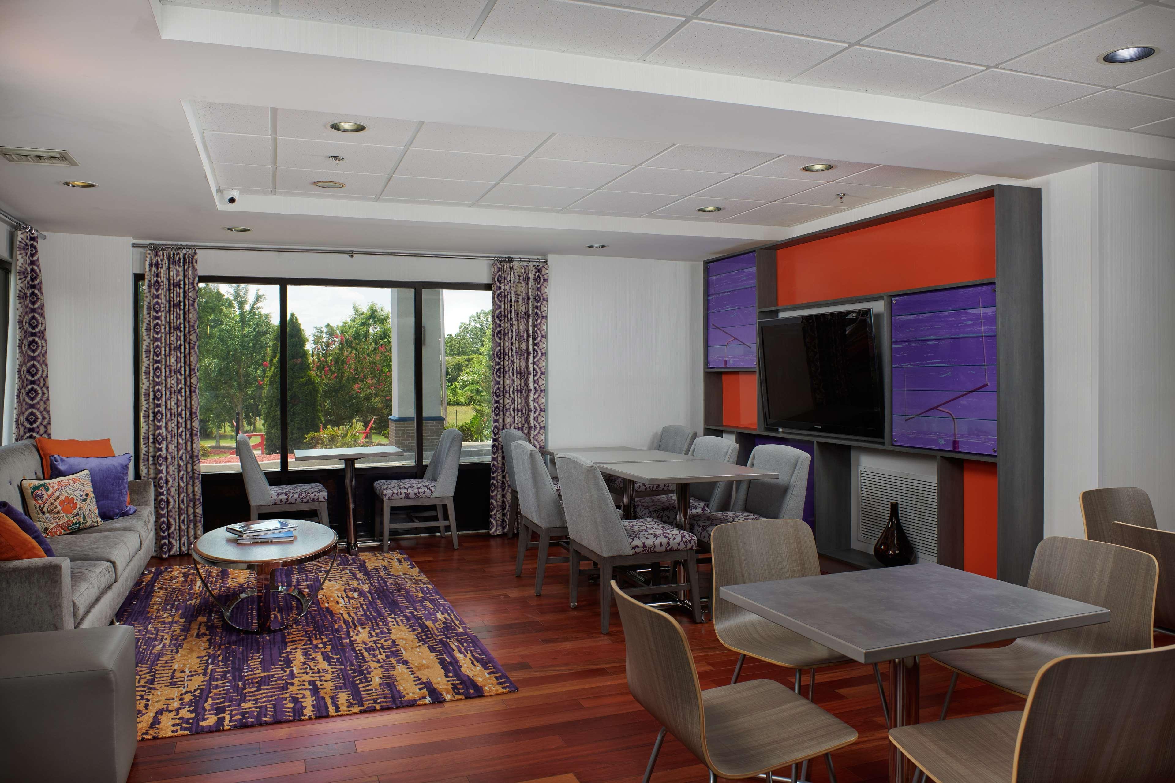 Hampton Inn Clemson Kültér fotó