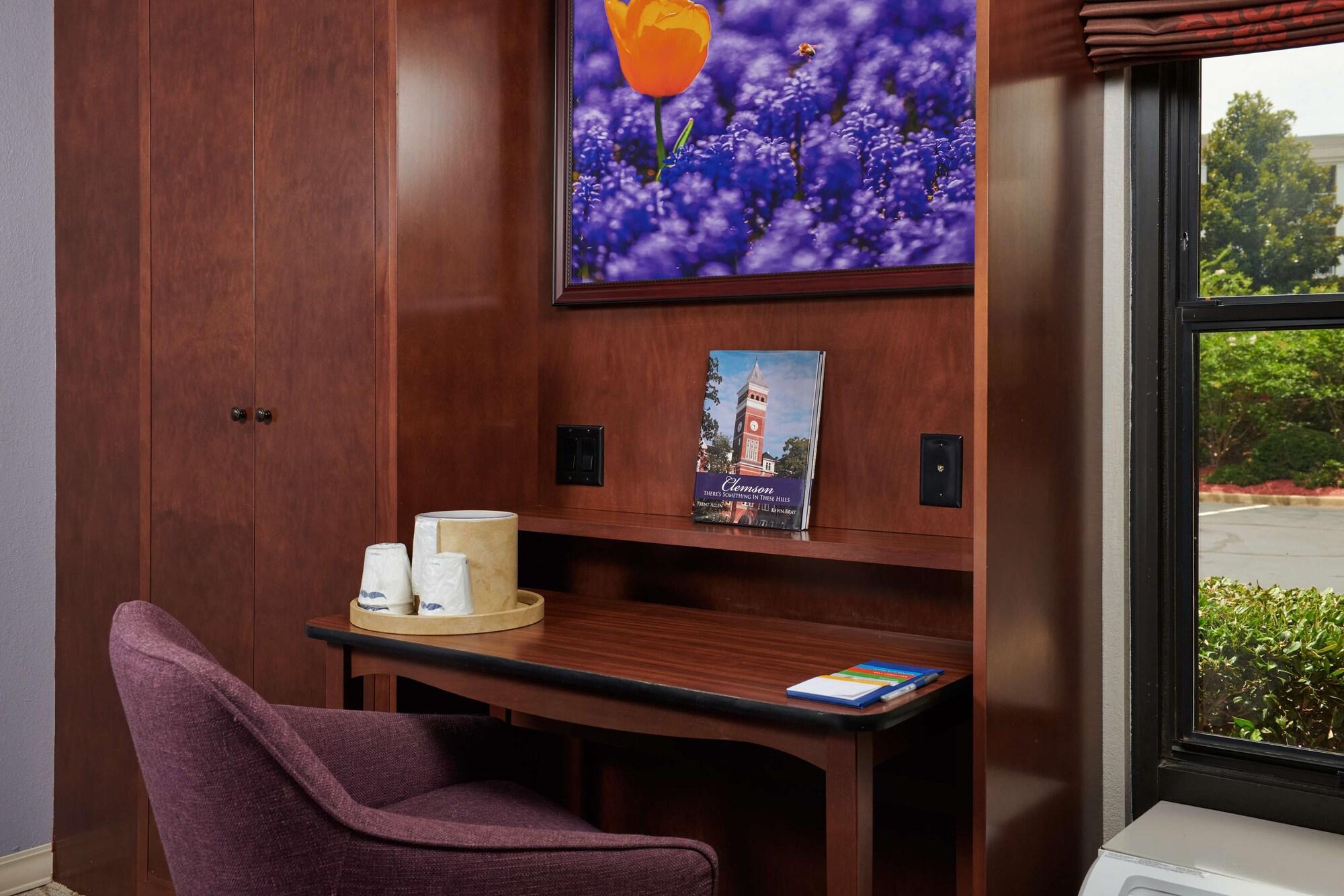 Hampton Inn Clemson Kültér fotó